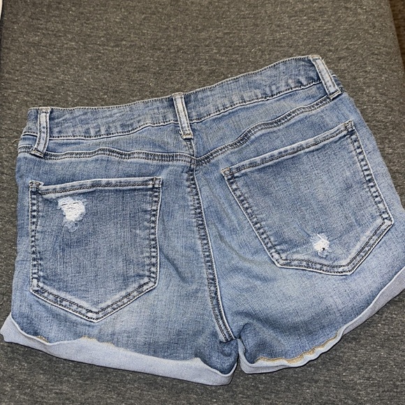 Size 7,So low rise favorite shortie - Picture 2 of 2